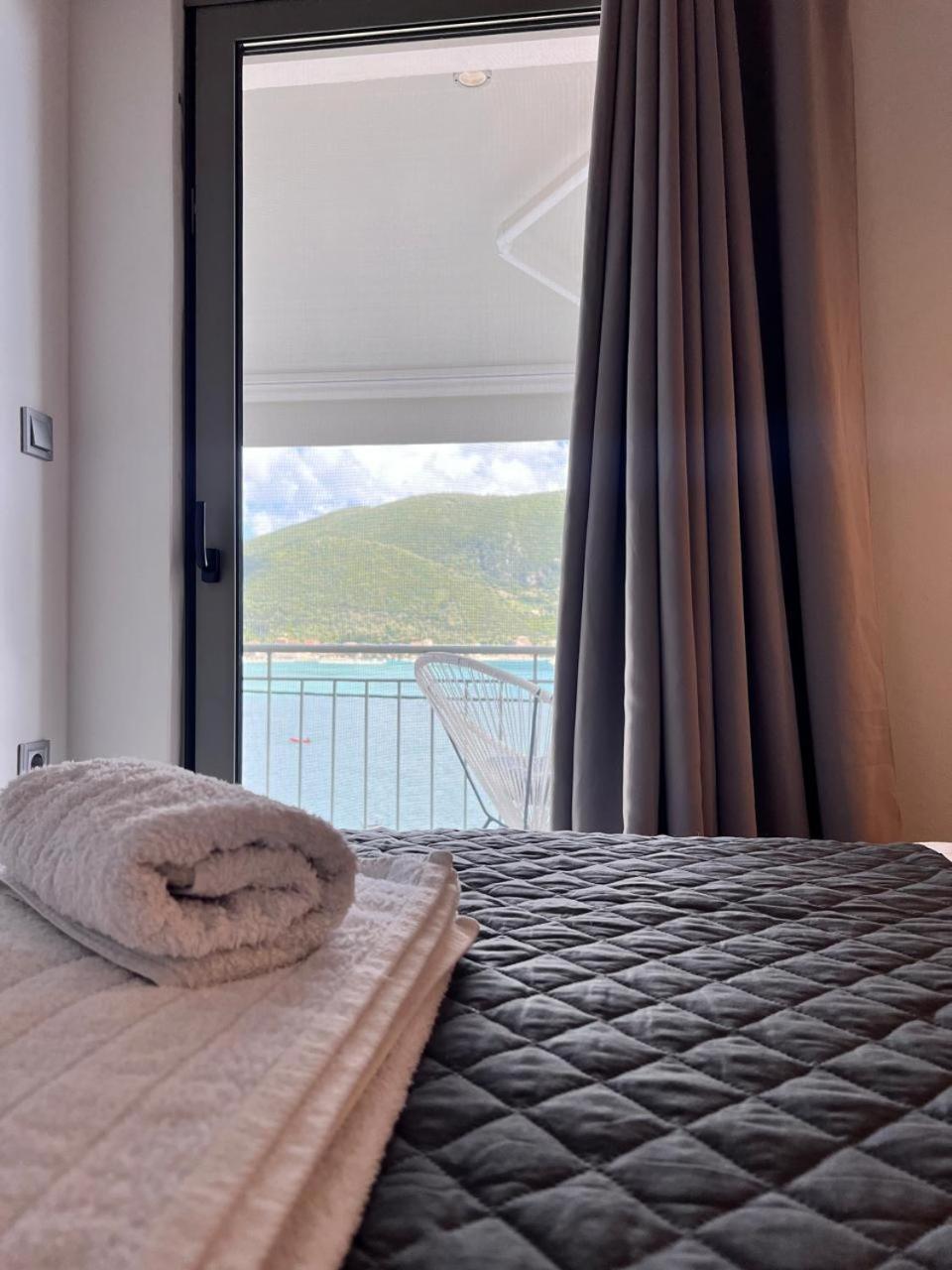 Ponti Bay Apartments Vasilikí Extérieur photo